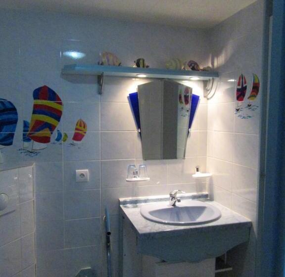 ベッドアンドブレックファースト Chambres D Hôtes De La Templerie Moulin