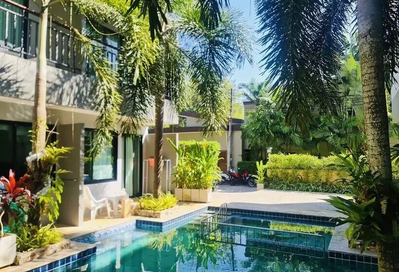 Hotelli Diana Pool Access Phuket