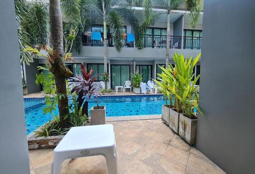هتل Diana Pool Access Phuket
