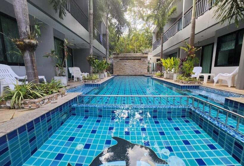 هتل Diana Pool Access Phuket