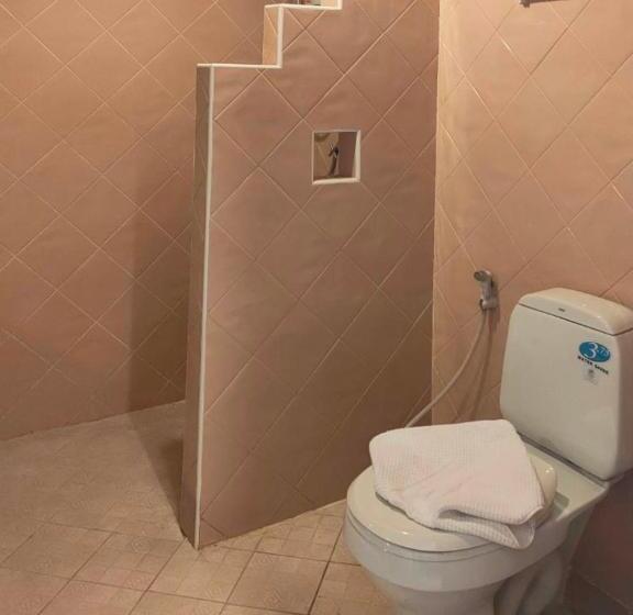 هتل โรงแรมมูนแอนด์ซัน Moon And Sun