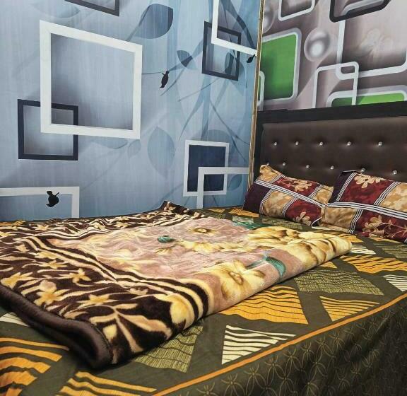 호텔 Oyo 80672a  Paradise Inn