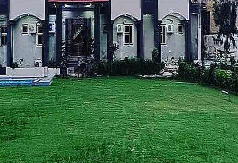 فندق Pop 80681b   City Palace