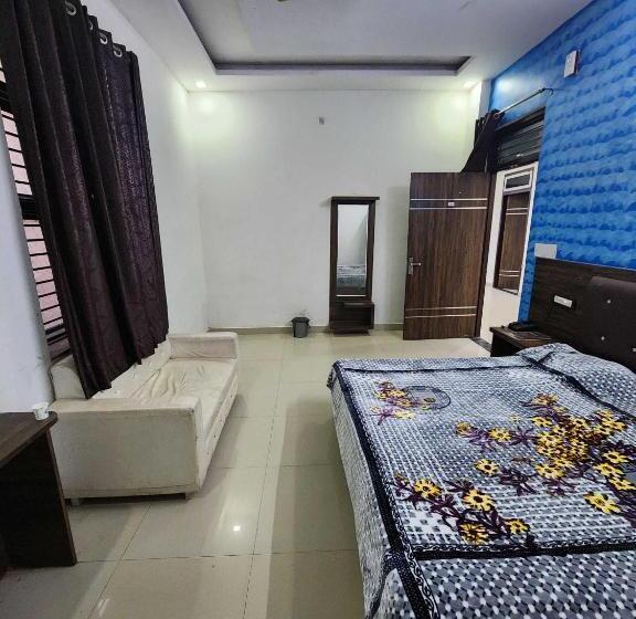 فندق Pop 80681b   City Palace