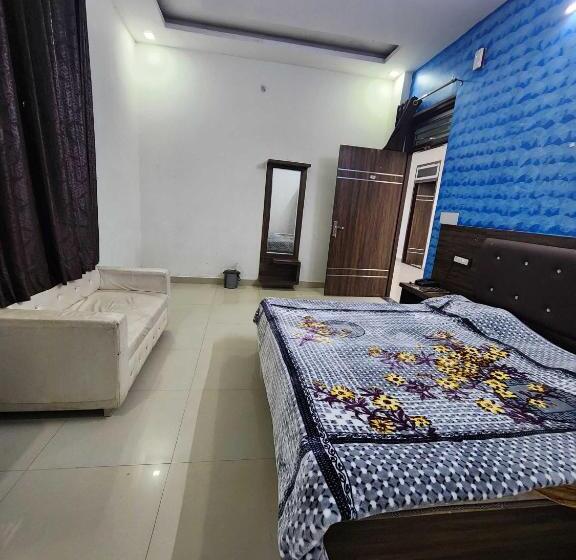 فندق Pop 80681b   City Palace