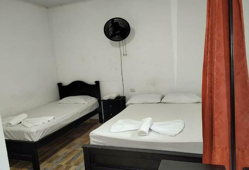 בית מלון כפרי Taboga Rio Claro