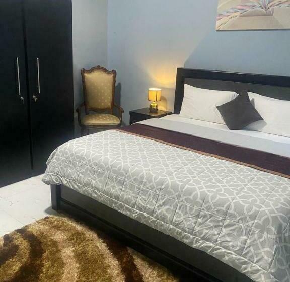 פנסיון Afranasa Inn