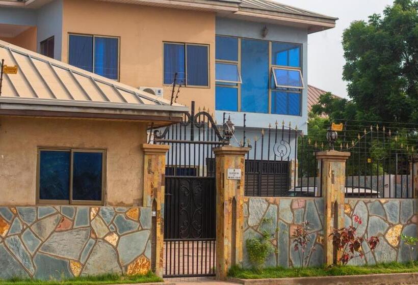 פנסיון Afranasa Inn