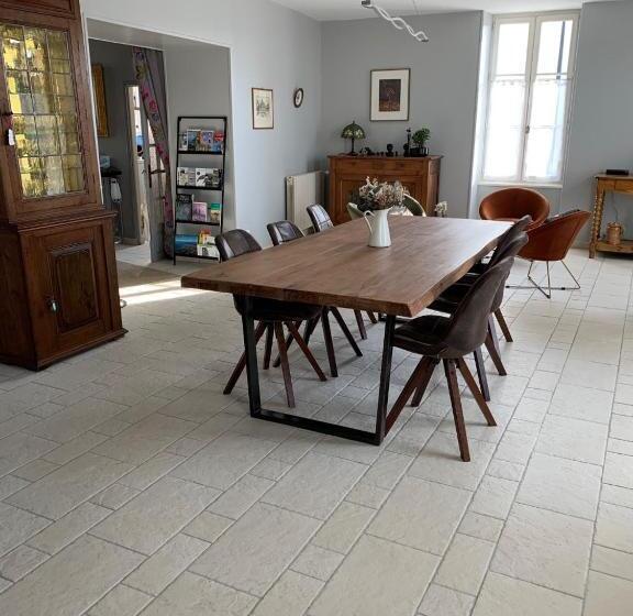 بنسيون Aux Portes Des Iles