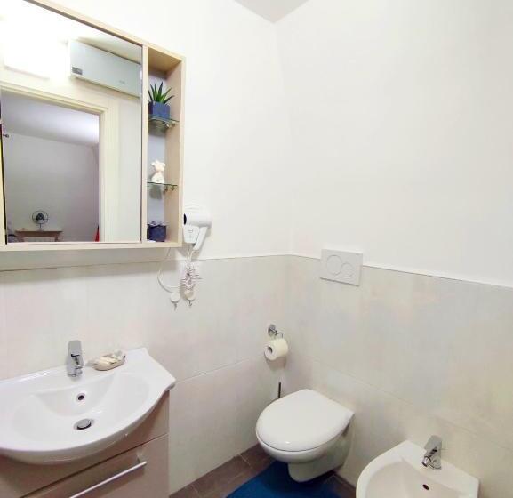 Room In Bloom Bed And Breakfast