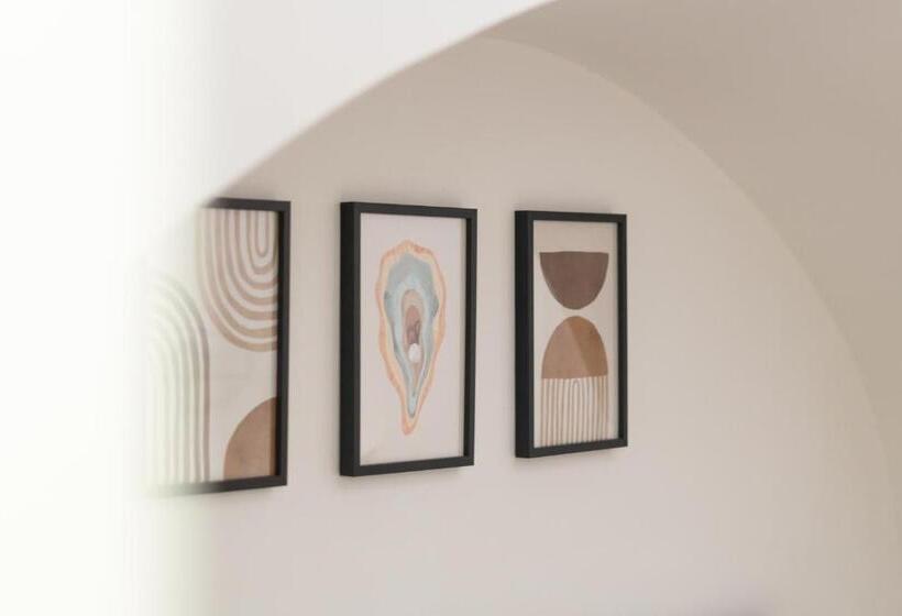 Room In Bloom Bed And Breakfast