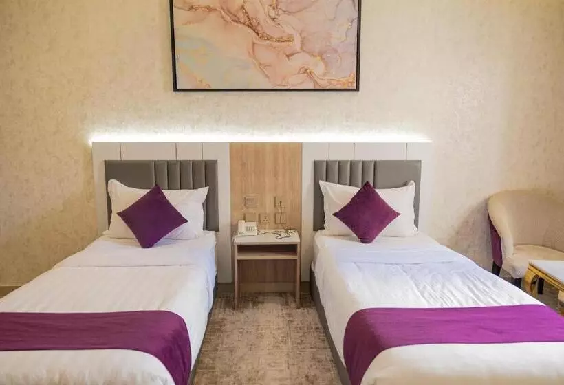 Hotelli Diamond Corners