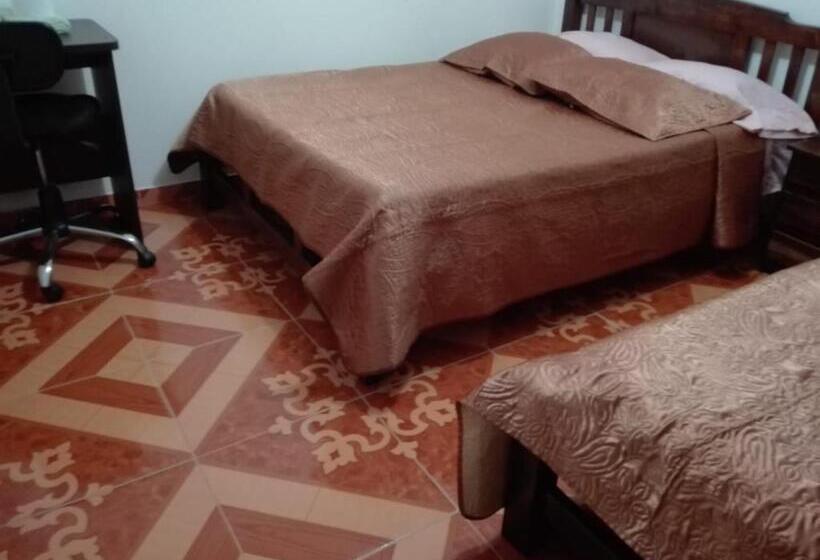 旅馆 Posada Turística Estancia Real