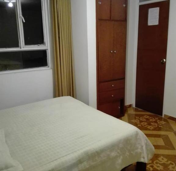 旅馆 Posada Turística Estancia Real