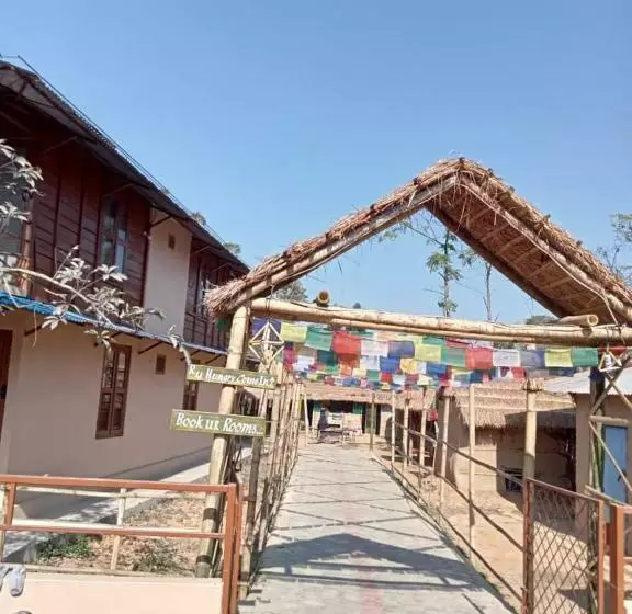 هاستل The 90 S Sauraha