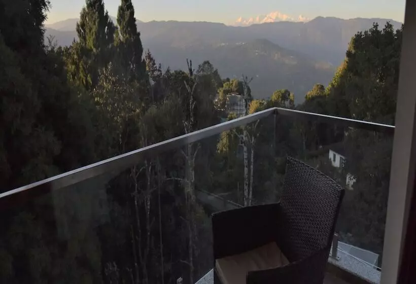 Amaira Resort & Farms   Mirik, West Bengal