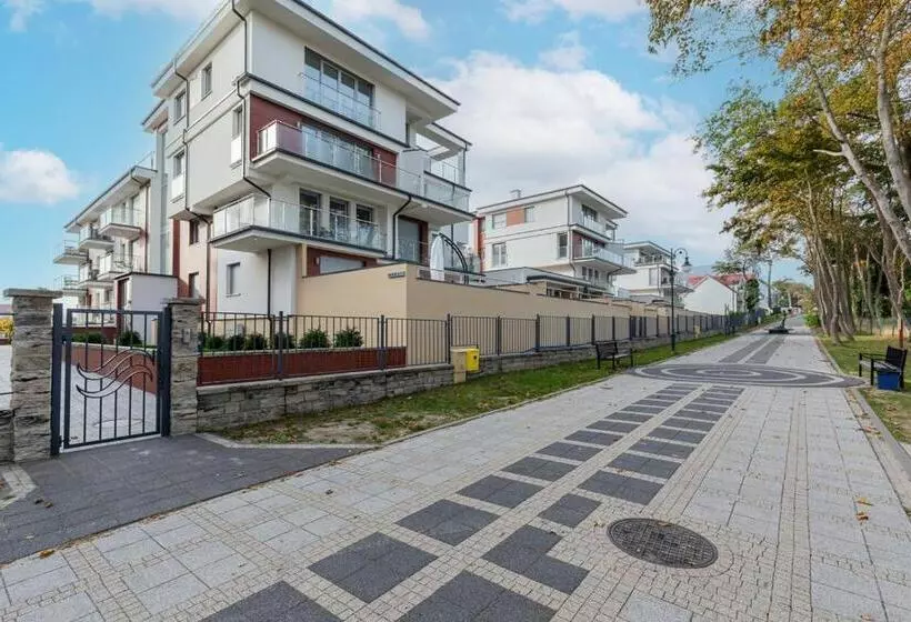 Apartament Holiday 8/25