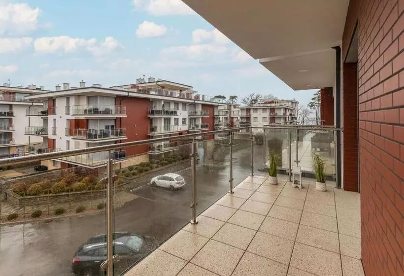 Apartament Holiday 8/25