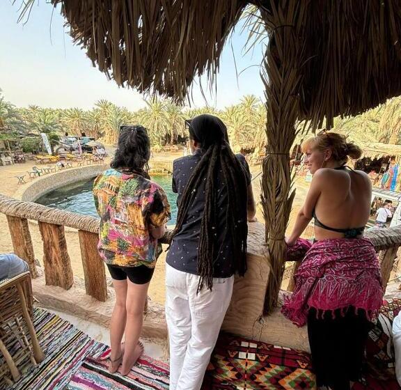 تختخواب و صبحانه A&s House