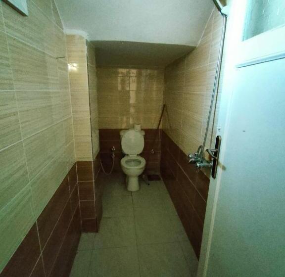 تختخواب و صبحانه A&s House