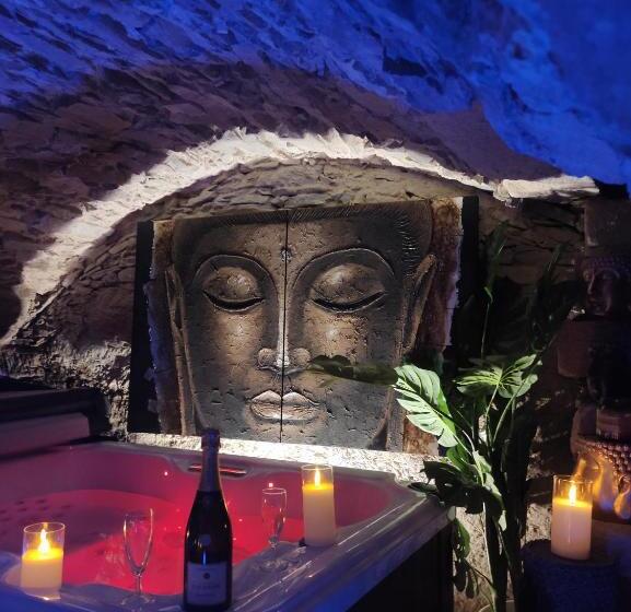 민박 La Voûte Du Pilat & Options Spa, Massage