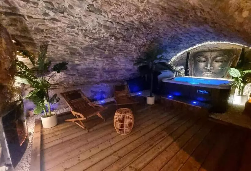 ベッドアンドブレックファースト La Voûte Du Pilat & Options Spa, Massage