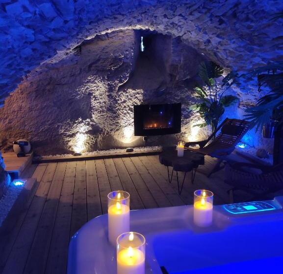 민박 La Voûte Du Pilat & Options Spa, Massage