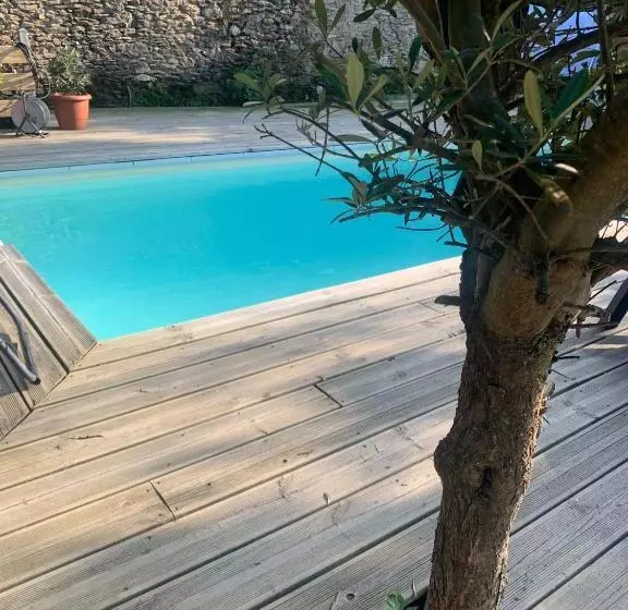 ベッドアンドブレックファースト La Voûte Du Pilat & Options Spa, Massage