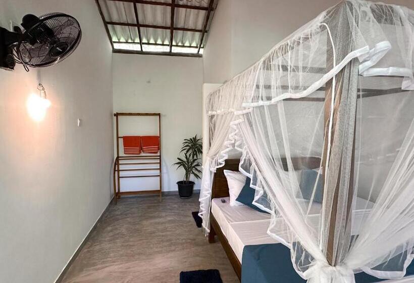 צימר Midigama Inn