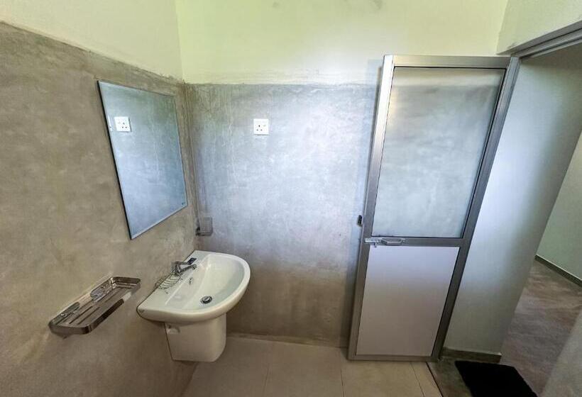 צימר Midigama Inn