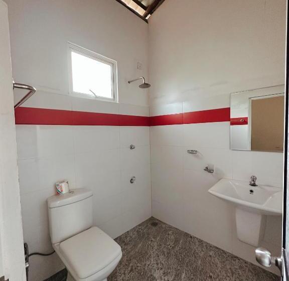 צימר Midigama Inn