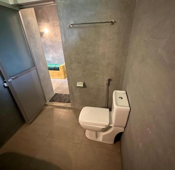 צימר Midigama Inn