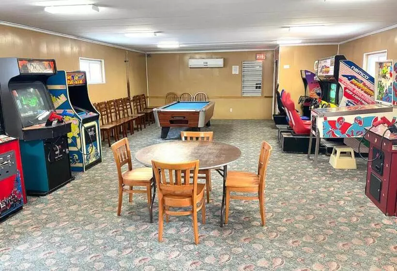 Cardinal Motel