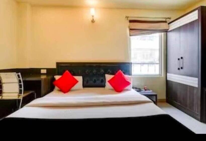 酒店 Collection O 806877 Baba S House Sigra