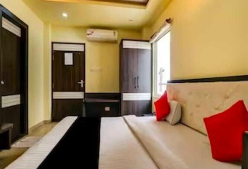 酒店 Collection O 806877 Baba S House Sigra