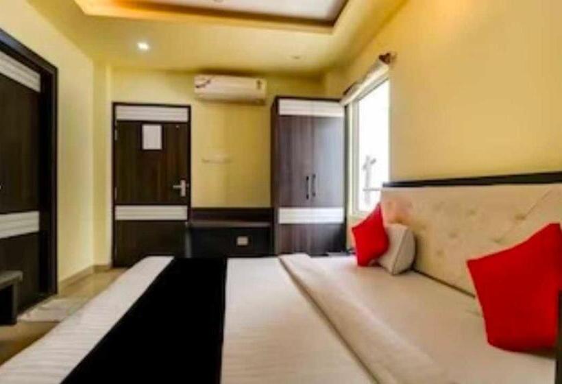 酒店 Collection O 806877 Baba S House Sigra