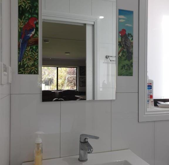 ホテル Emmasprings Retreat