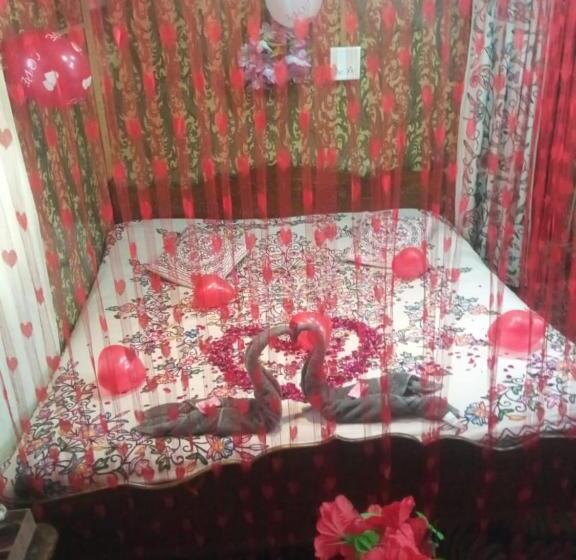 هتل Hb King Of Kings