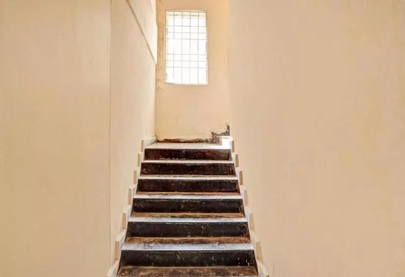 Hotelli O Sai Leela Residency