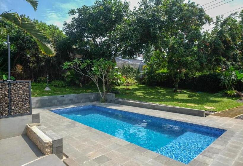 Hotel Sareh Villa By The Lavana