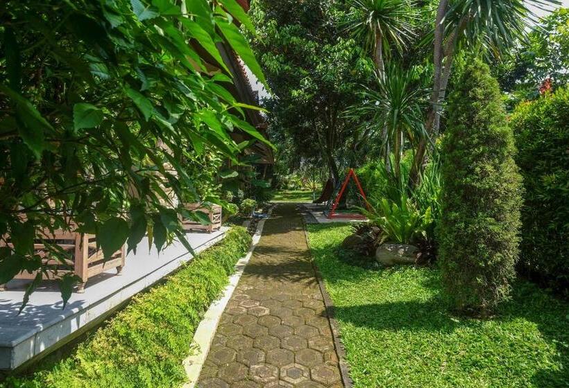 Hotel Sareh Villa By The Lavana