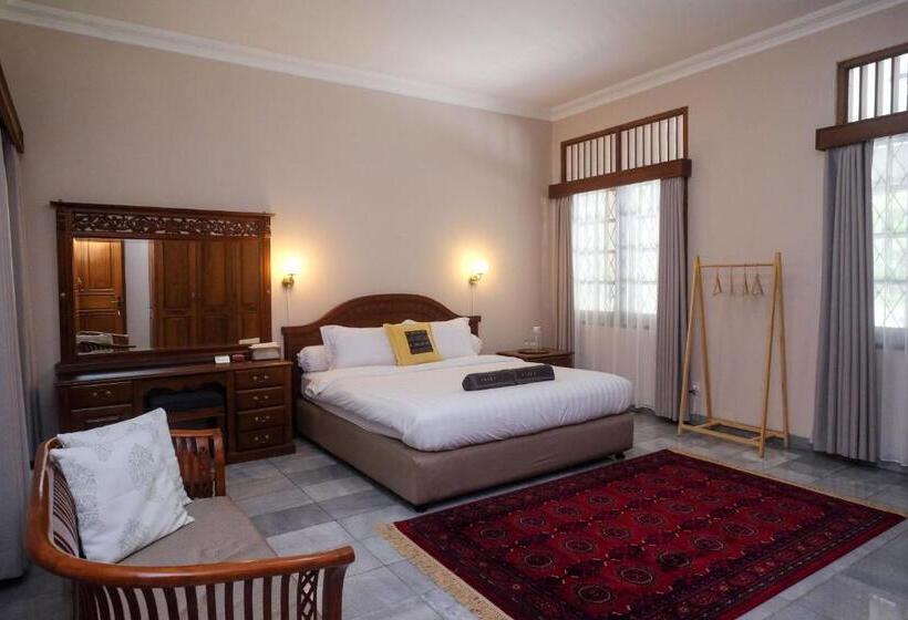 Hotel Sareh Villa By The Lavana