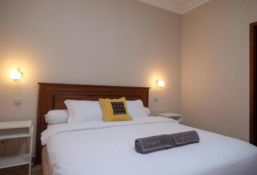 Hotel Sareh Villa By The Lavana