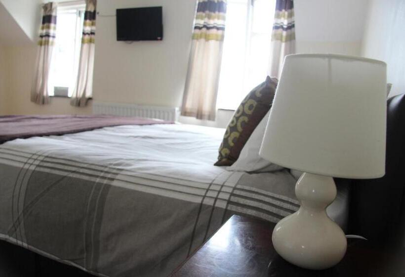 酒店 The Crown Inn Longtown