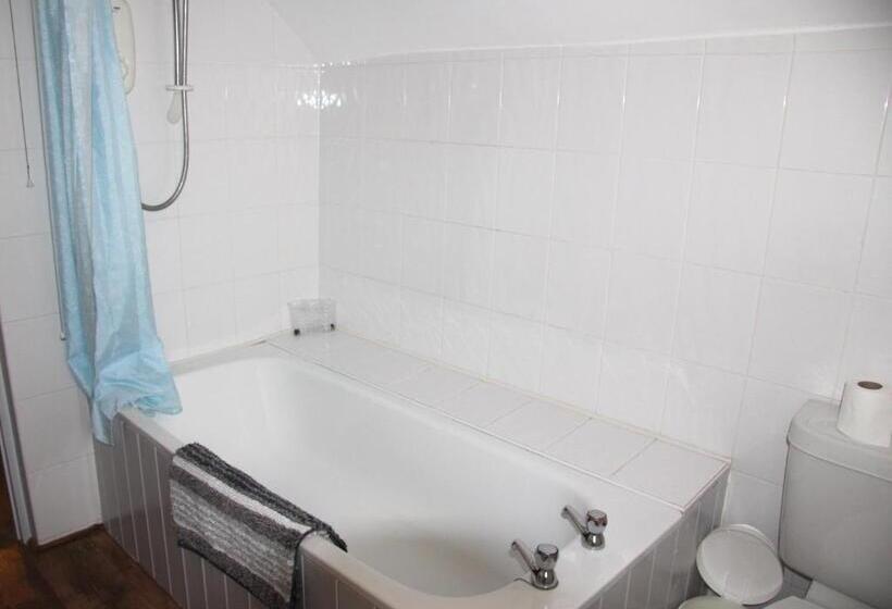 酒店 The Crown Inn Longtown