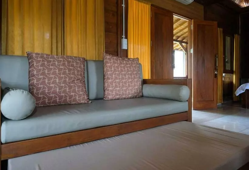 Hotelli The Lavana Pondok Anugerah