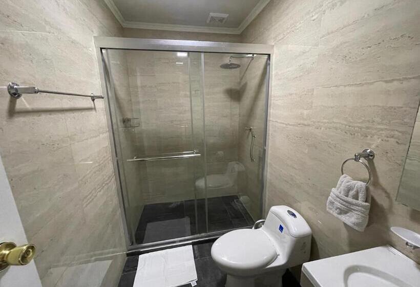 پانسیون Arupar Apartment