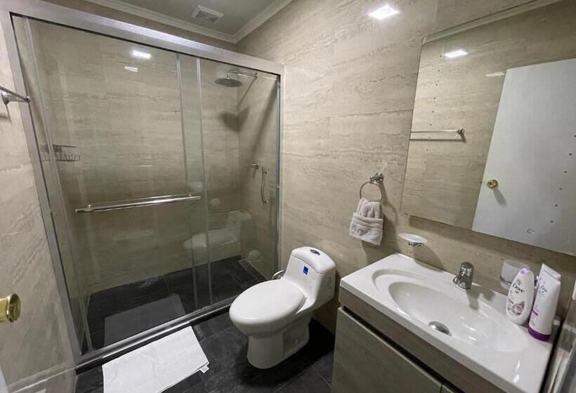 پانسیون Arupar Apartment