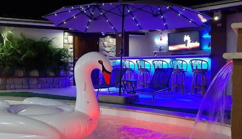 پانسیون Arupar Apartment