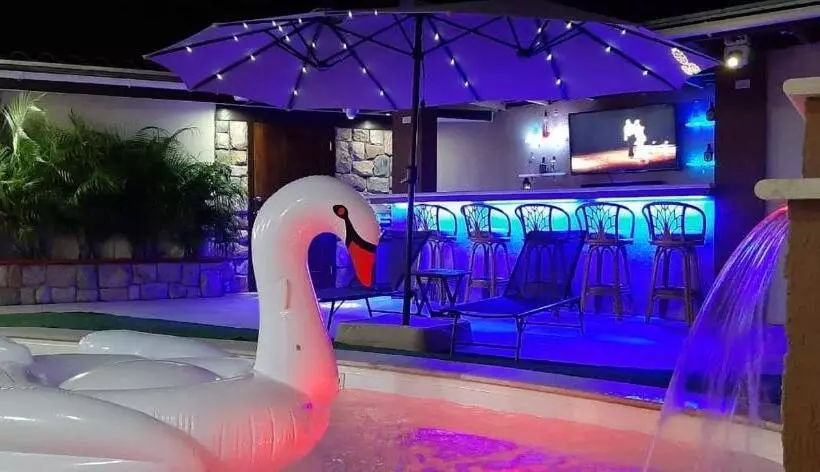 پانسیون Arupar Apartment
